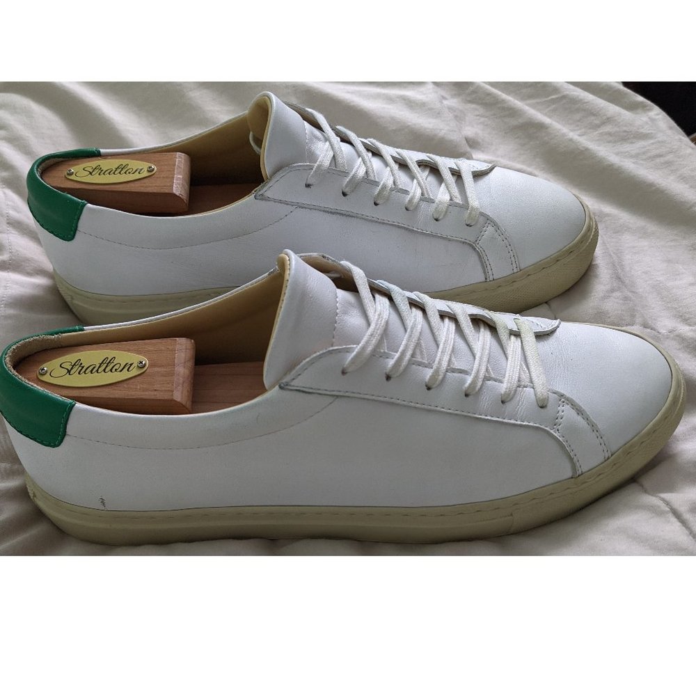 Mens 8 Gustin Low Top white green leather Italy sneaker common-projects-style